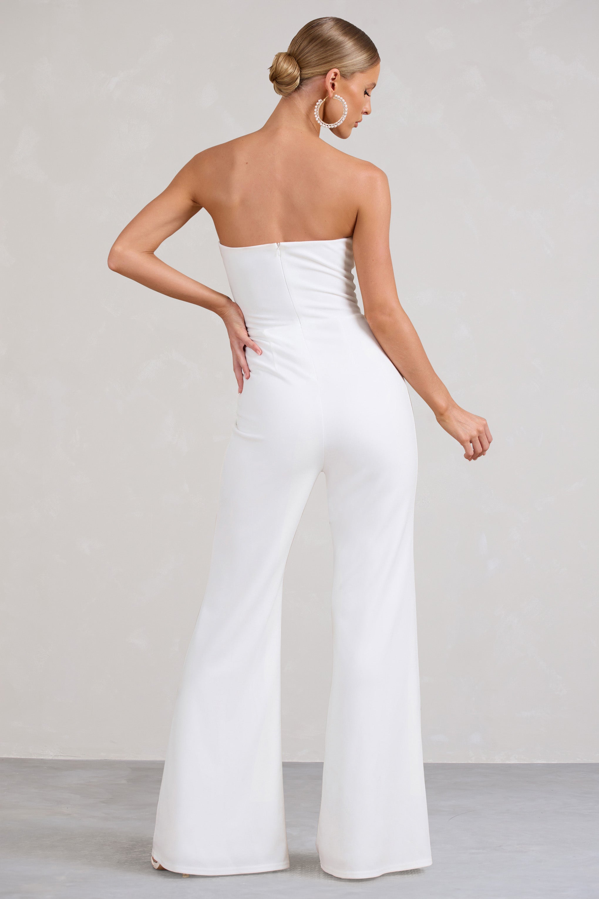 Tracey | Beyaz Askısız Bandeau Bacak Açık Tulum