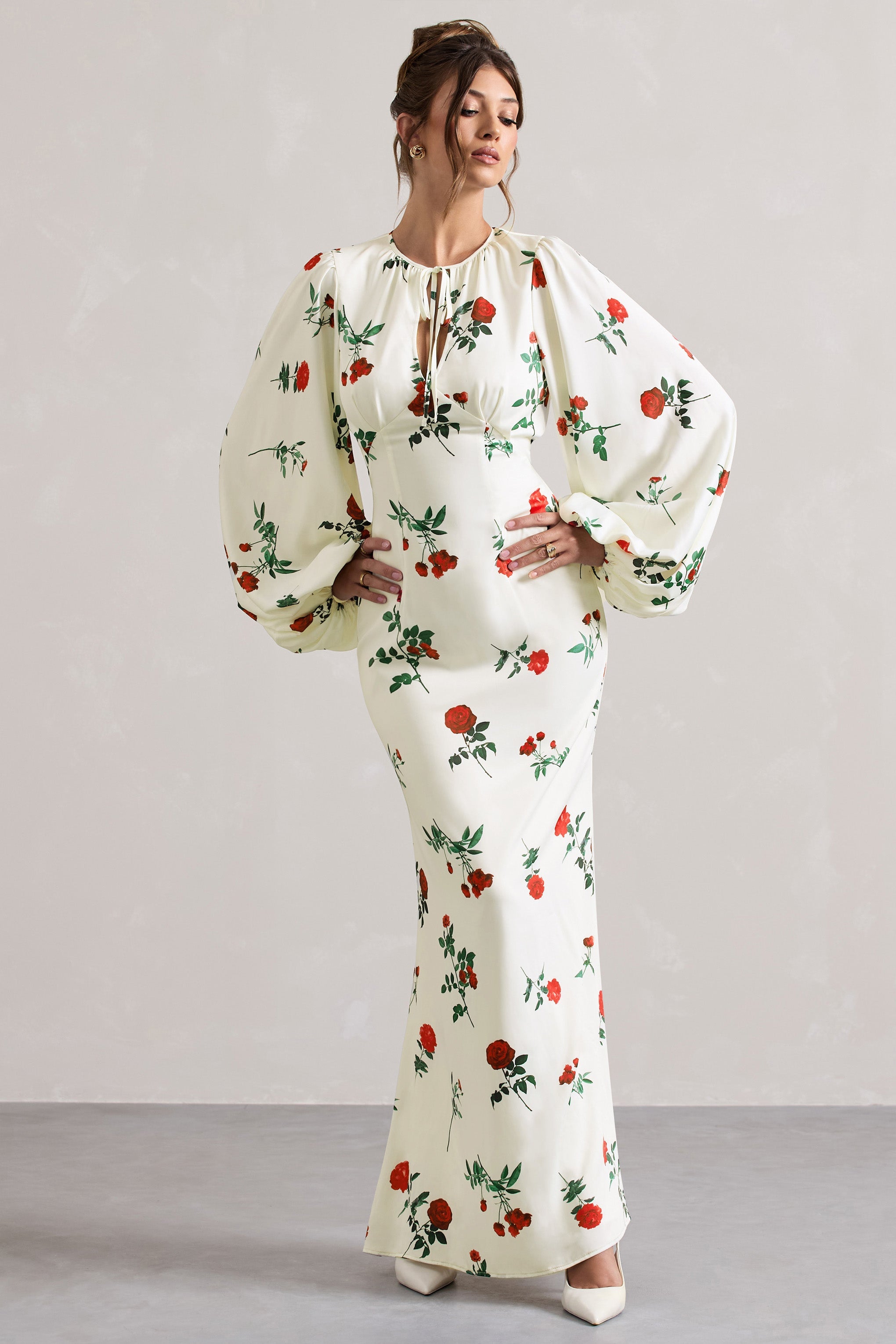 Yerli Gül | Gül Desenli Saten Puf Kol Cut-Out Maxi Elbise
