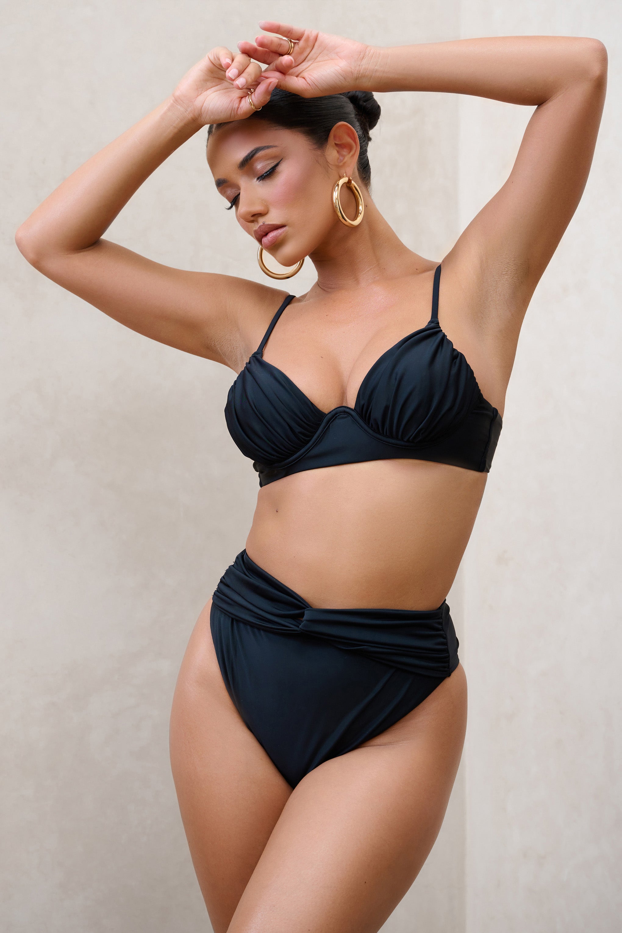 Yüksek Gelir | Siyah Yüksek Bel Dönüşlü Bikini Altı