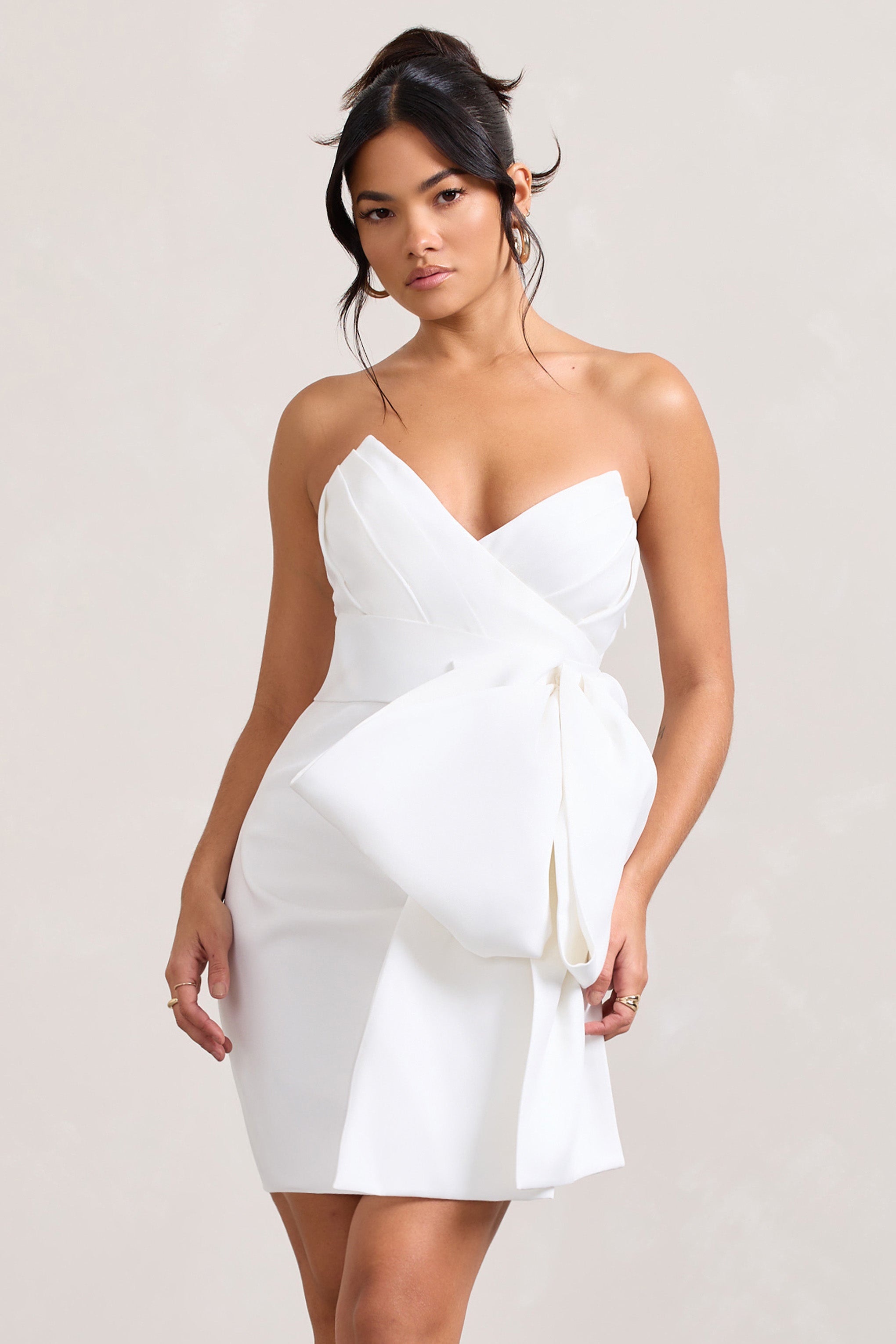 Kazanan | Oversized Kurdeleli Beyaz Mini Elbise