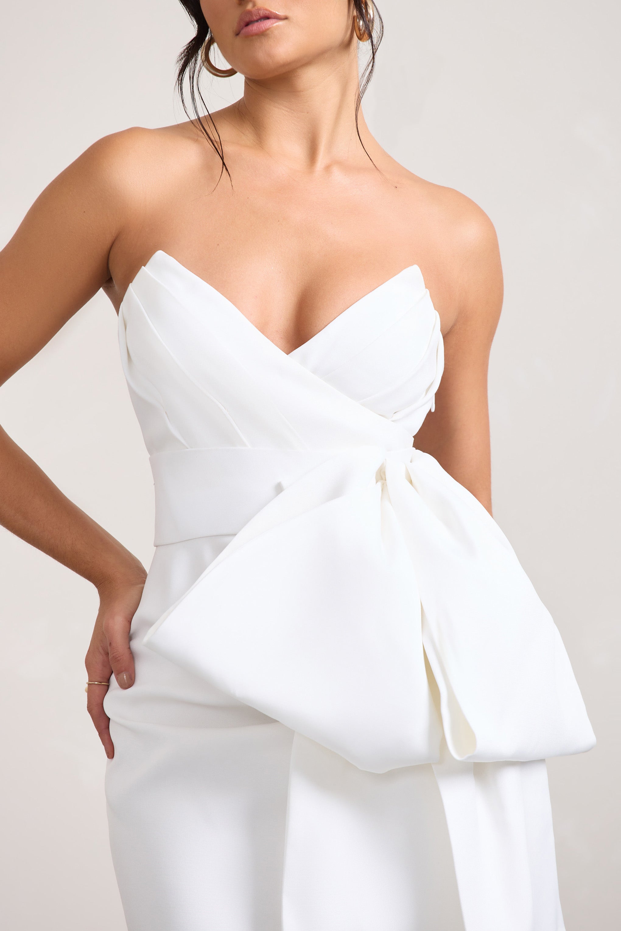 Kazanan | Oversized Kurdeleli Beyaz Mini Elbise