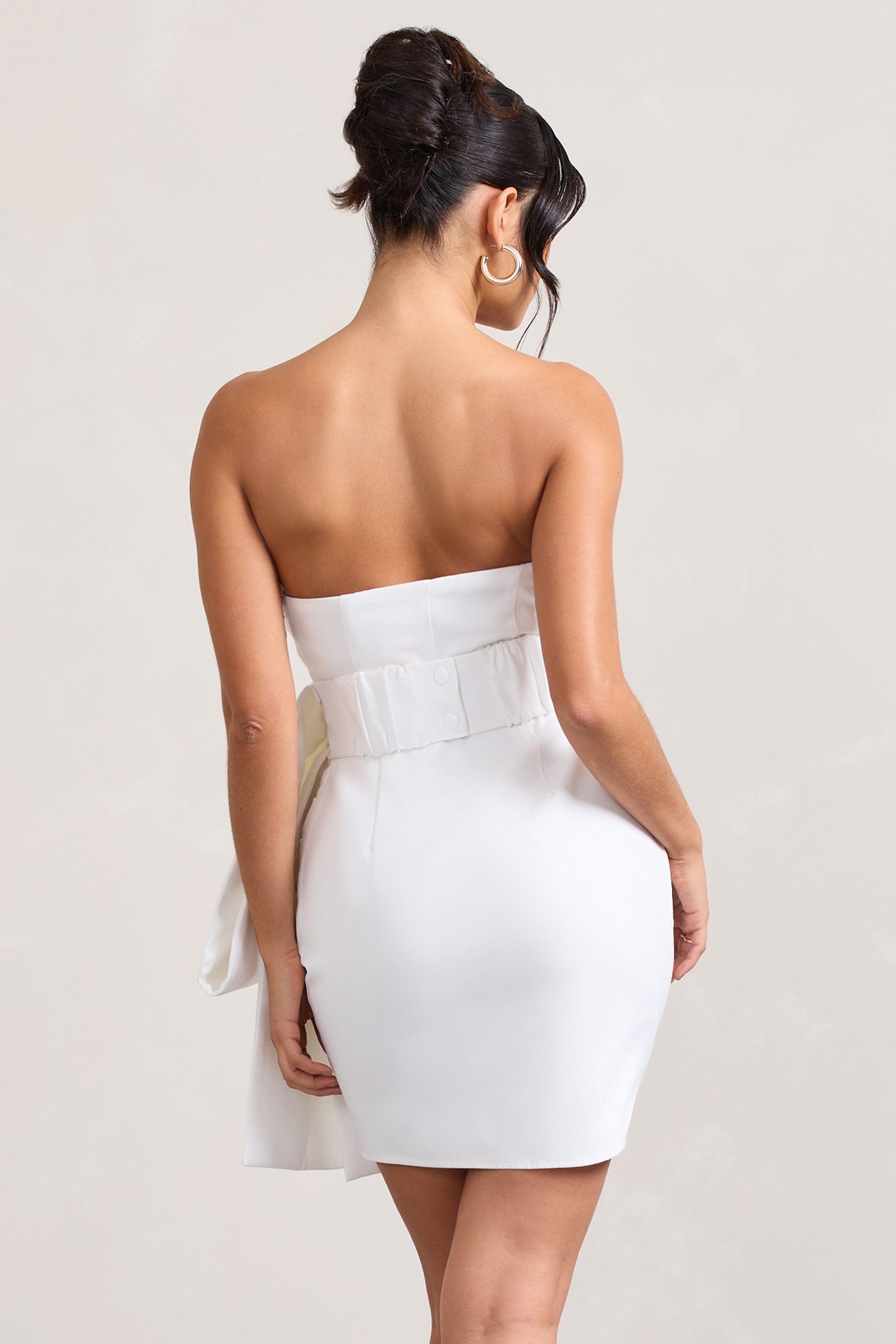 Kazanan | Oversized Kurdeleli Beyaz Mini Elbise