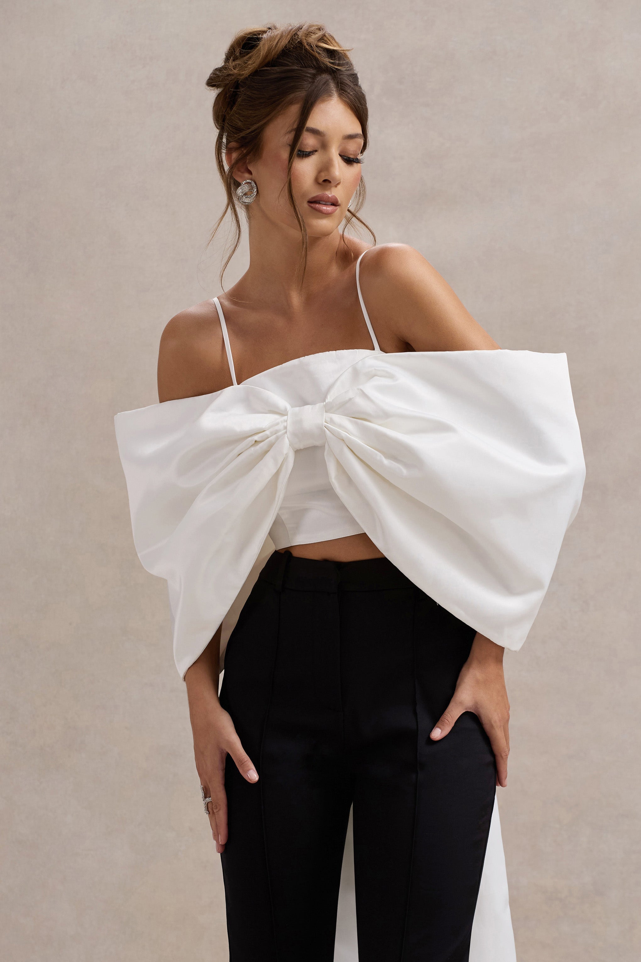 Hatıra | Oversized Kemerli Beyaz Saten Bluz