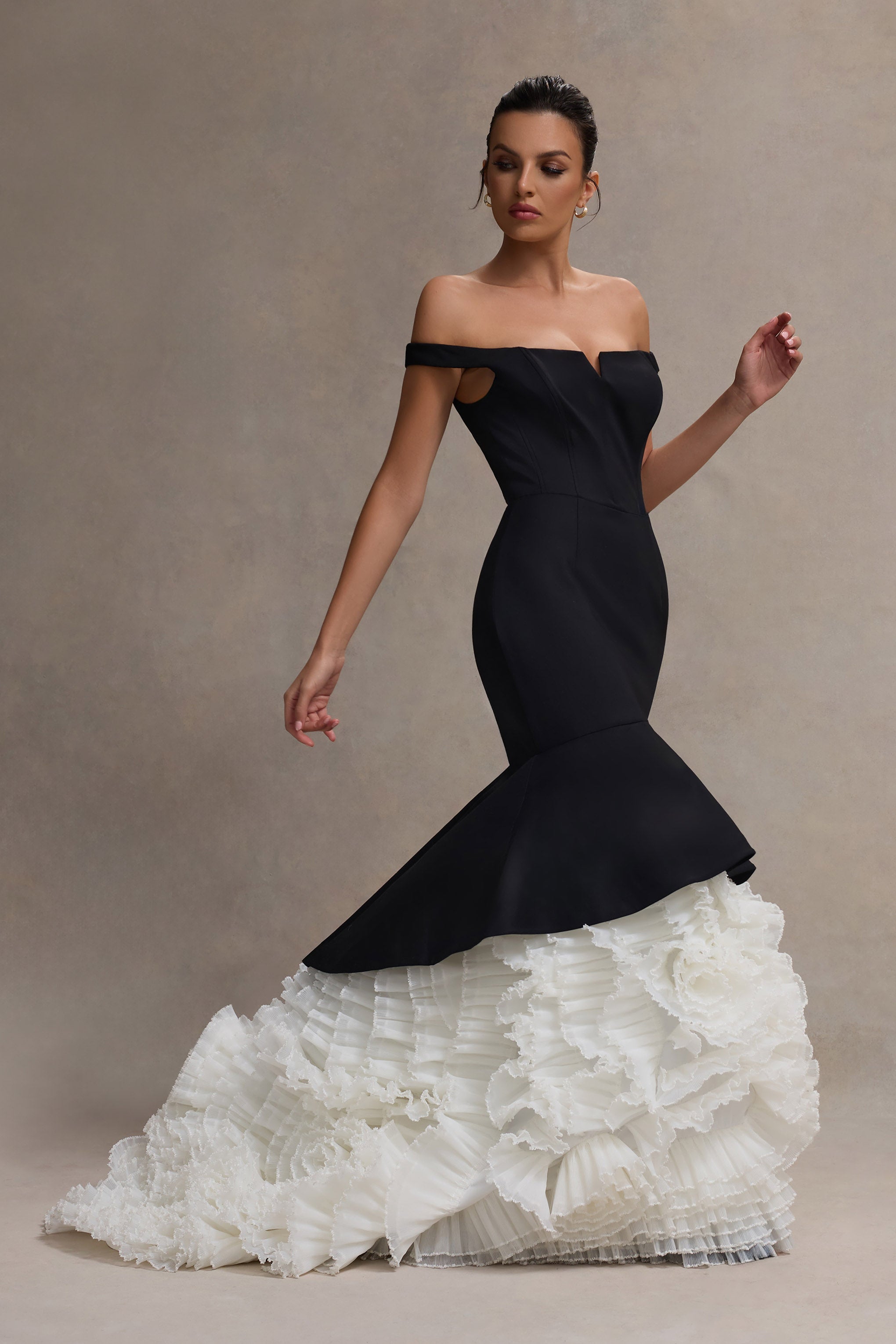 En Harika | Siyah & Krem Bardot Maxi Elbise Tül Etekli