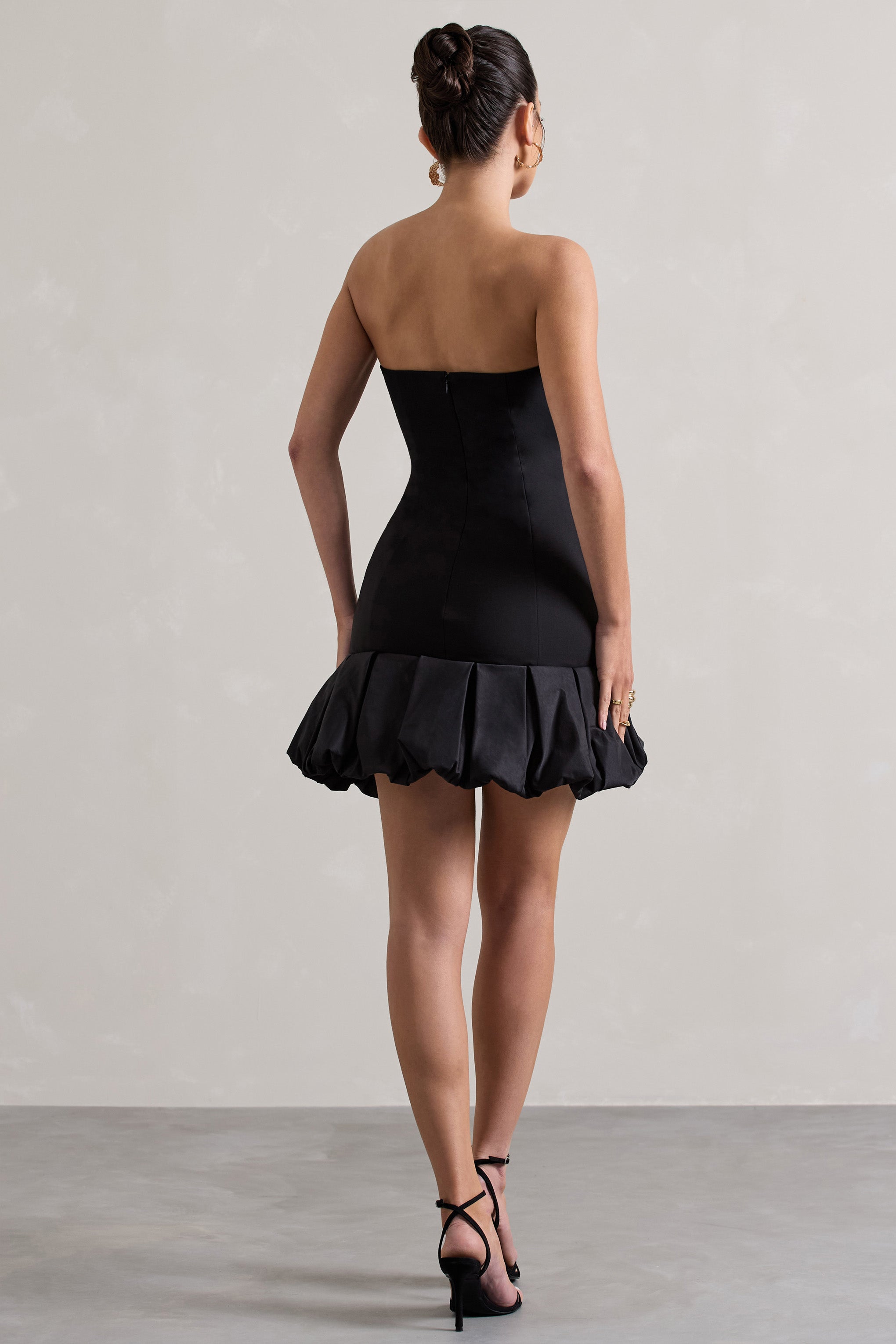 Liscia | Volanlı Siyah Bandeau Mini Elbise