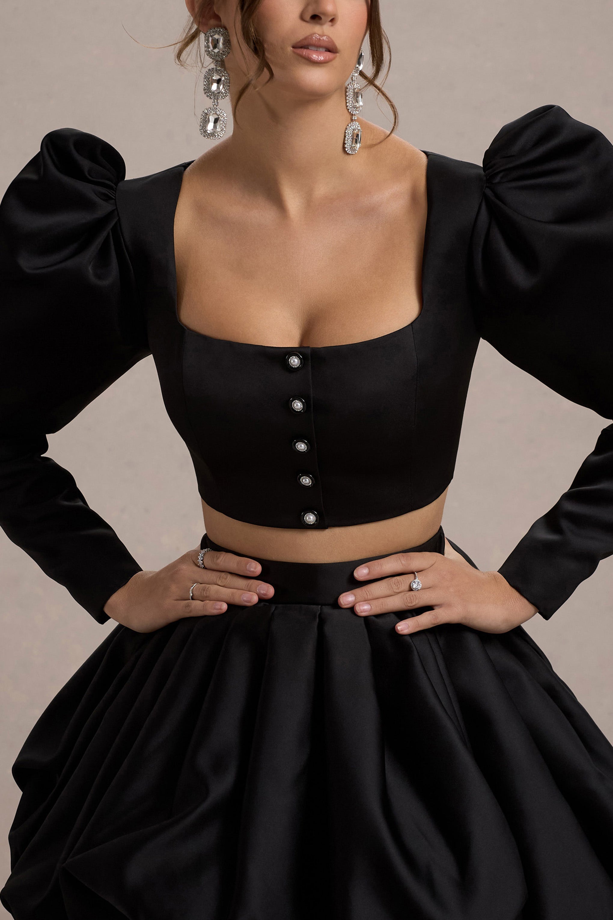 Eloisa | Siyah Saten Kısa Puff-Sleeve Ceket