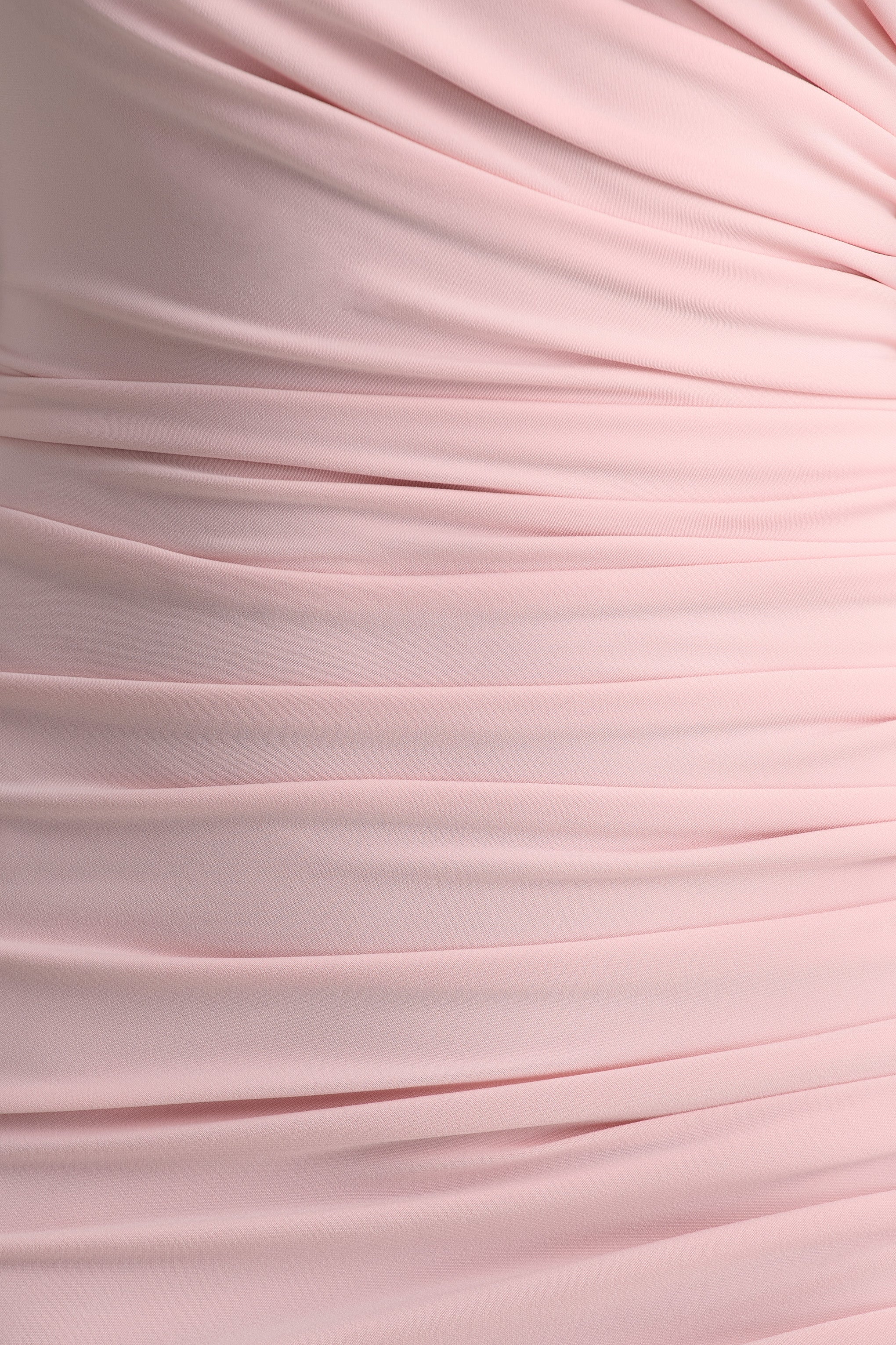 Daphne | Pembe Asimetrik Yaka Maxi Elbise ile Fırfır Detayları