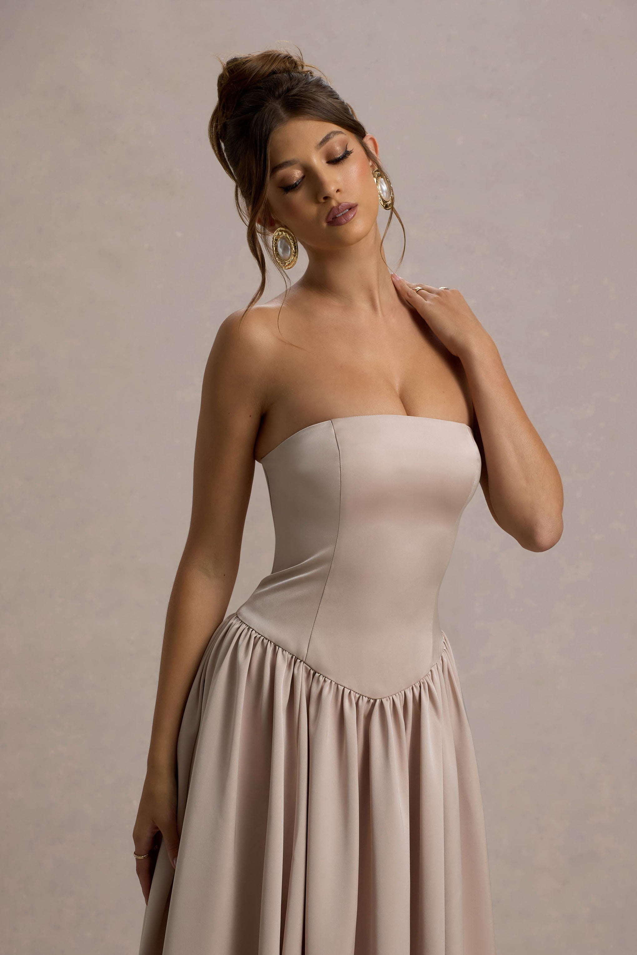 Keyton | Şampanya Saten Bandeau Midi Elbise