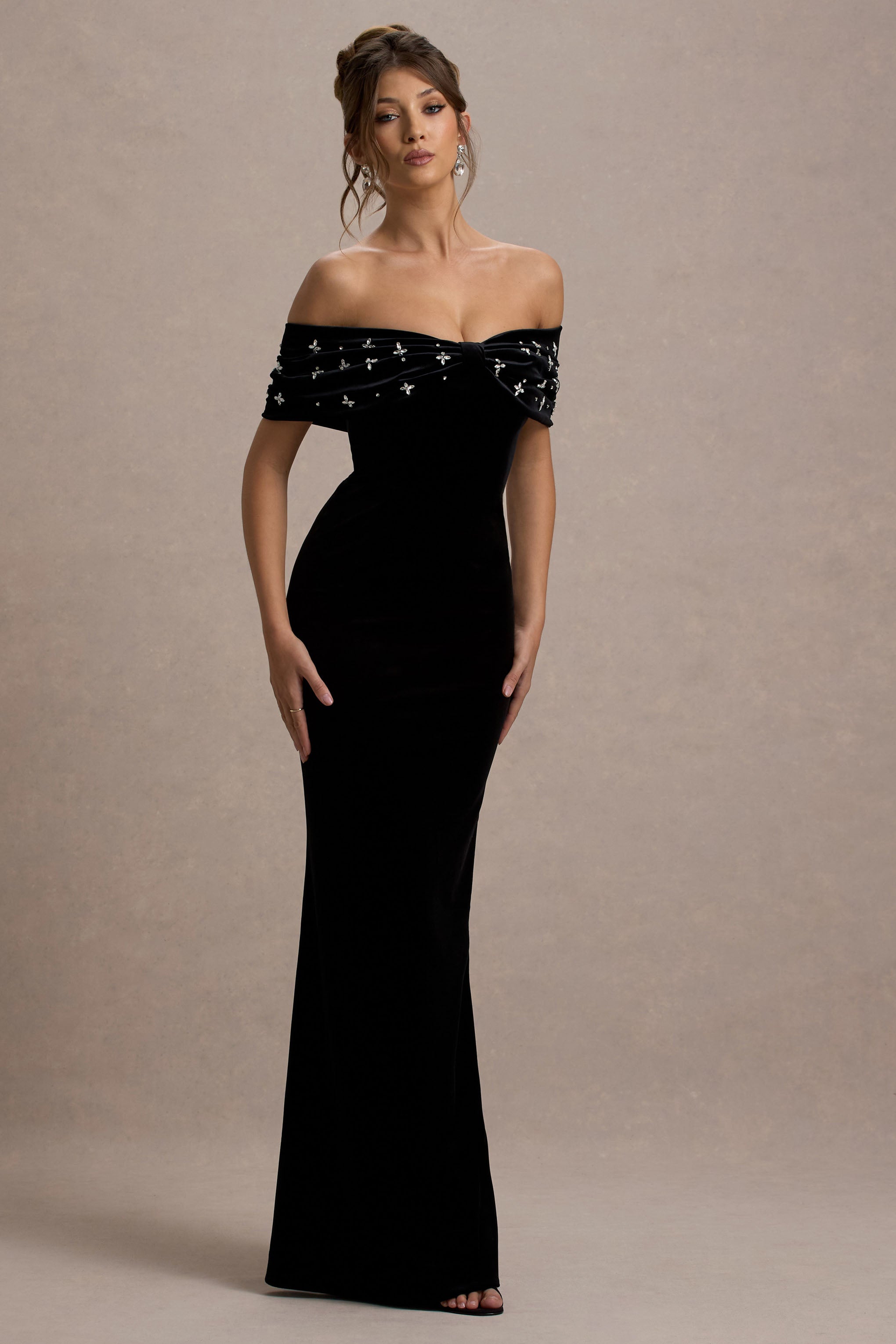 West End | Siyah Kadife Süslemeli Bardot Maxi Elbise