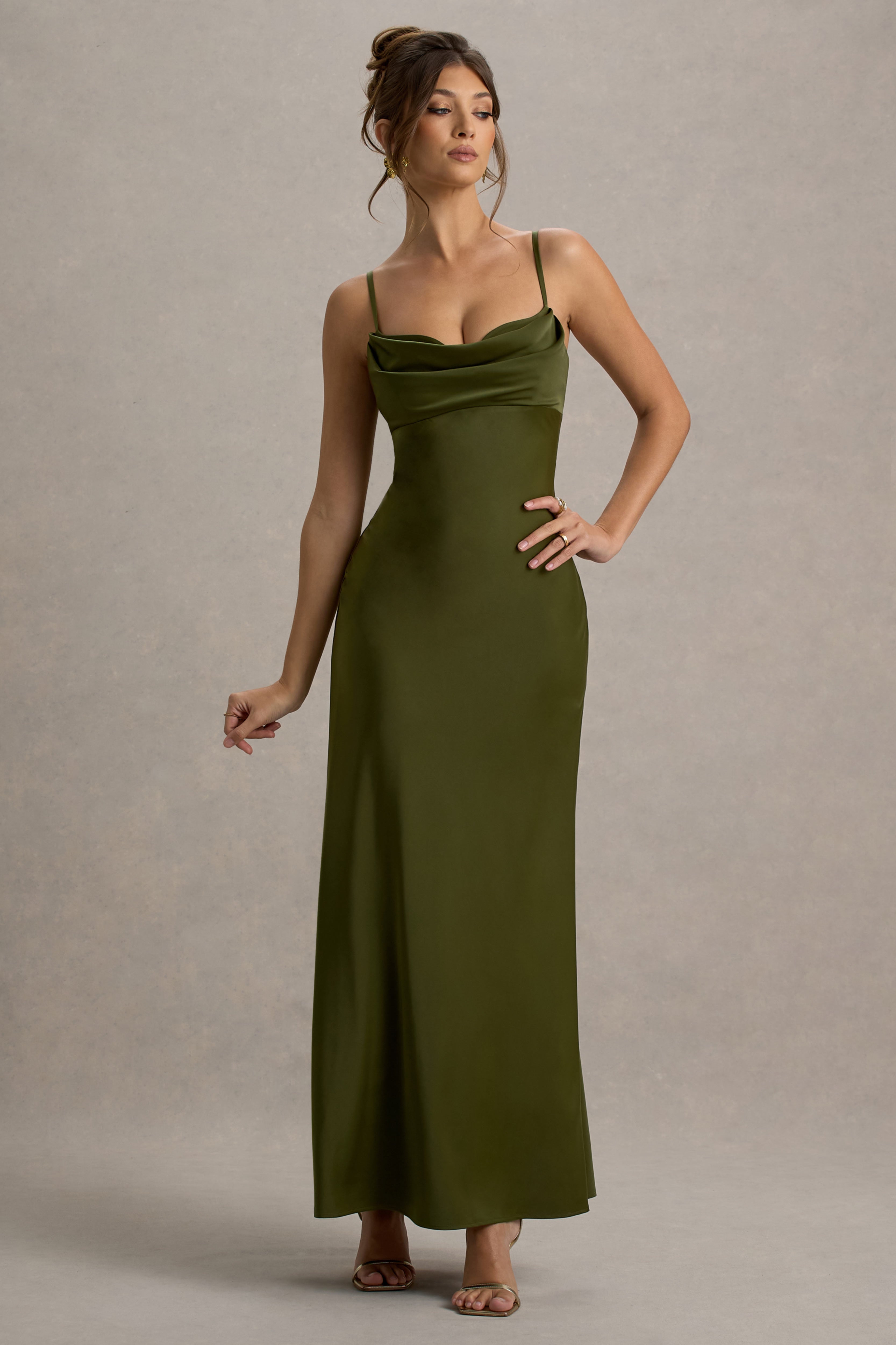 Eimear | Zeytin Yeşili Saten Drapeli Kalp Yaka Maxi Elbise
