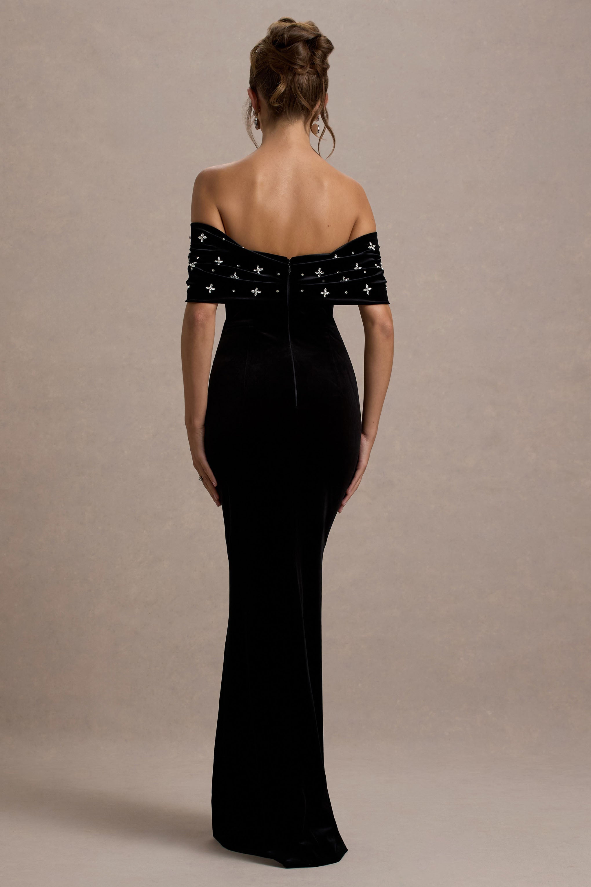 West End | Siyah Kadife Süslemeli Bardot Maxi Elbise