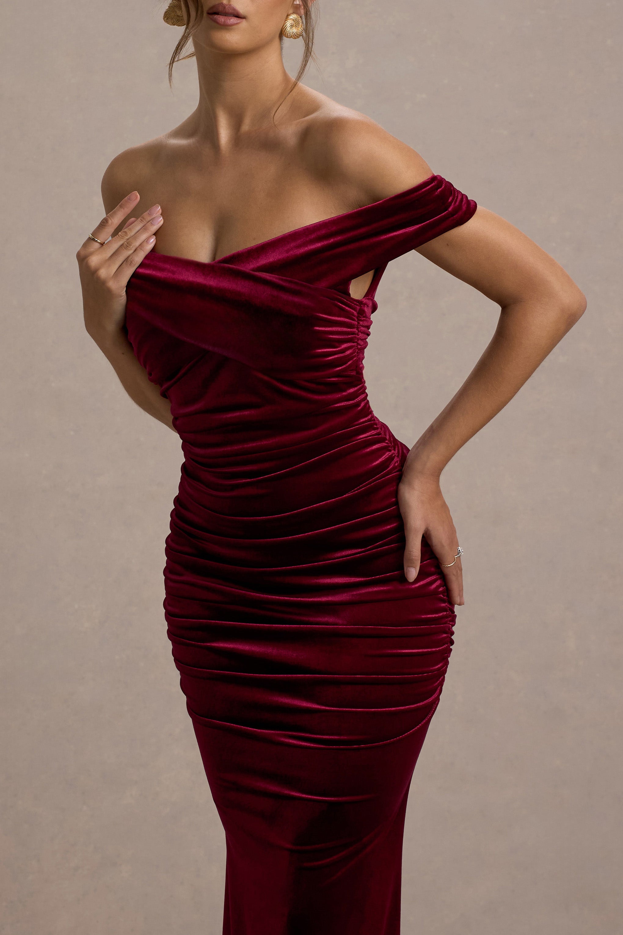 Apolline | Berry Kadife Off The Shoulder Ruchingli Fishtail Maxi Elbise