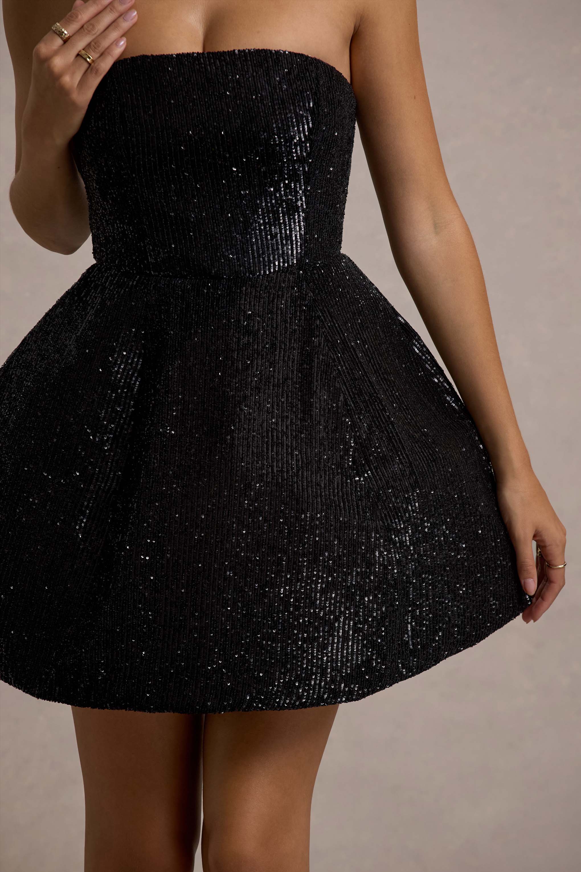 Clarabell | Siyah Sıralı Bandeau Yapılandırılmış Mini Elbise