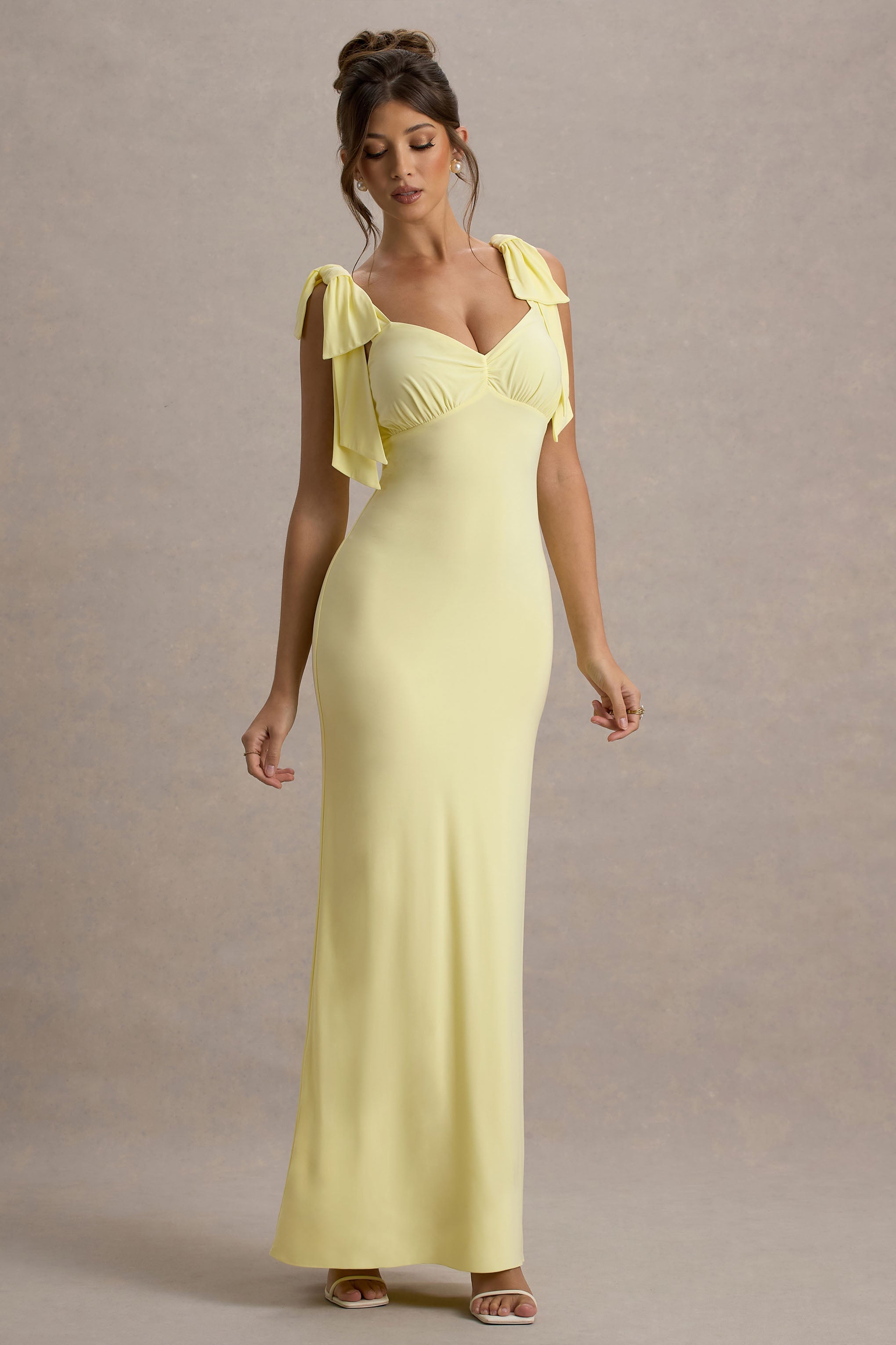 Evanna | Fiyonk Askılı Limon V Yaka Maxi Elbise