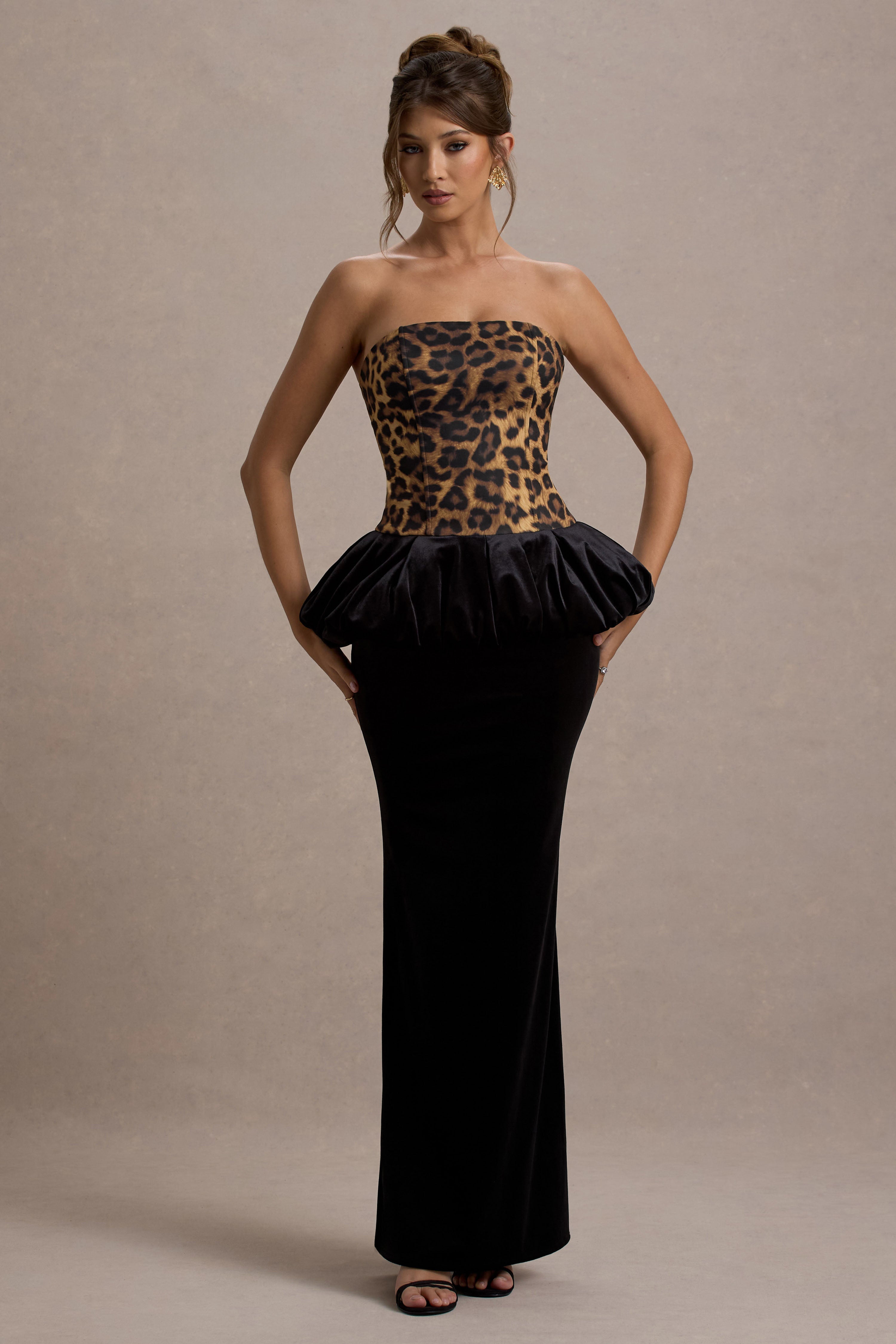 Harriette | Siyah Kadife Peplum Etekli Leopar Desenli Bandeau Maxi Elbise