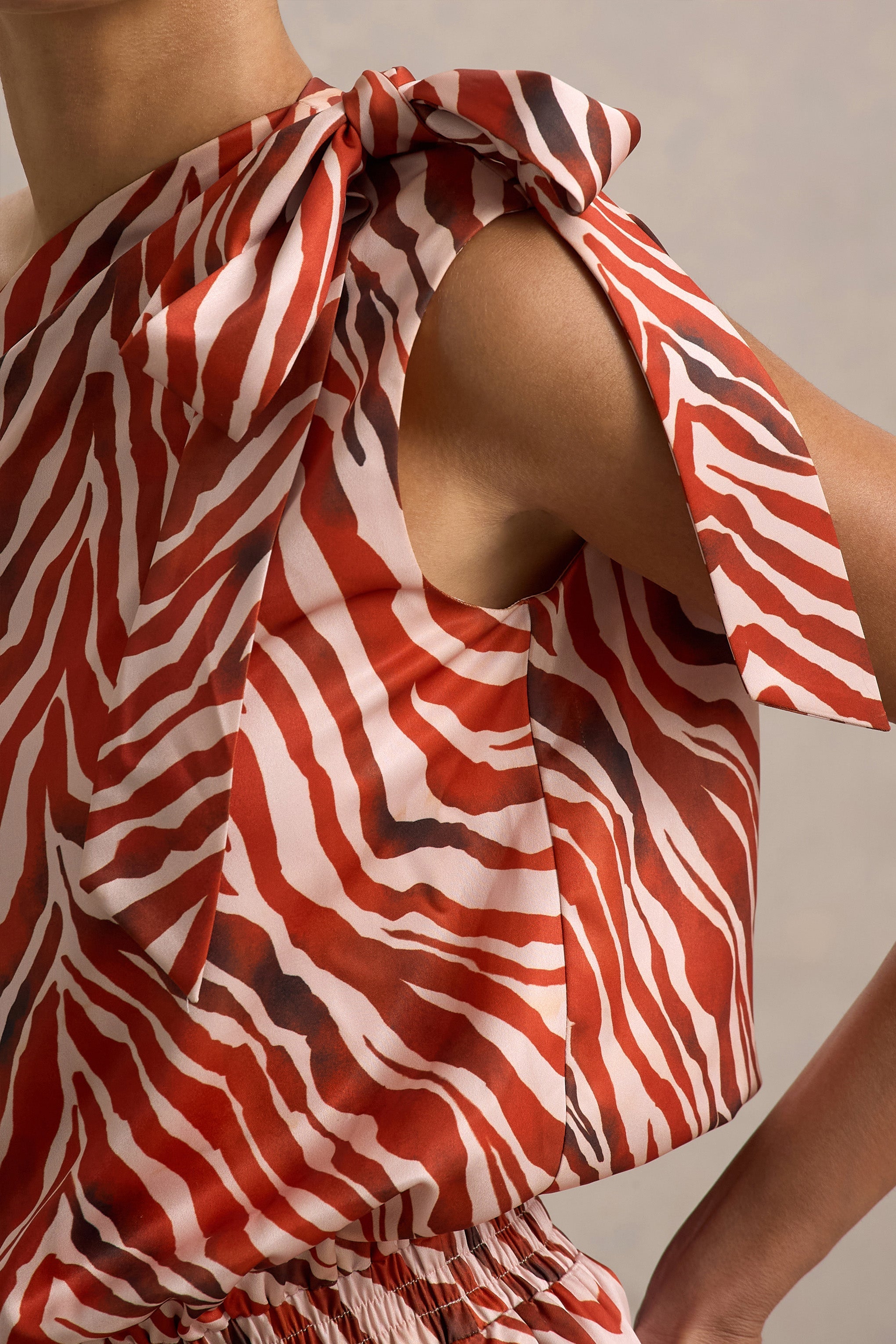 Bathe | Zebra Desenli Saten Asimetrik Tulum