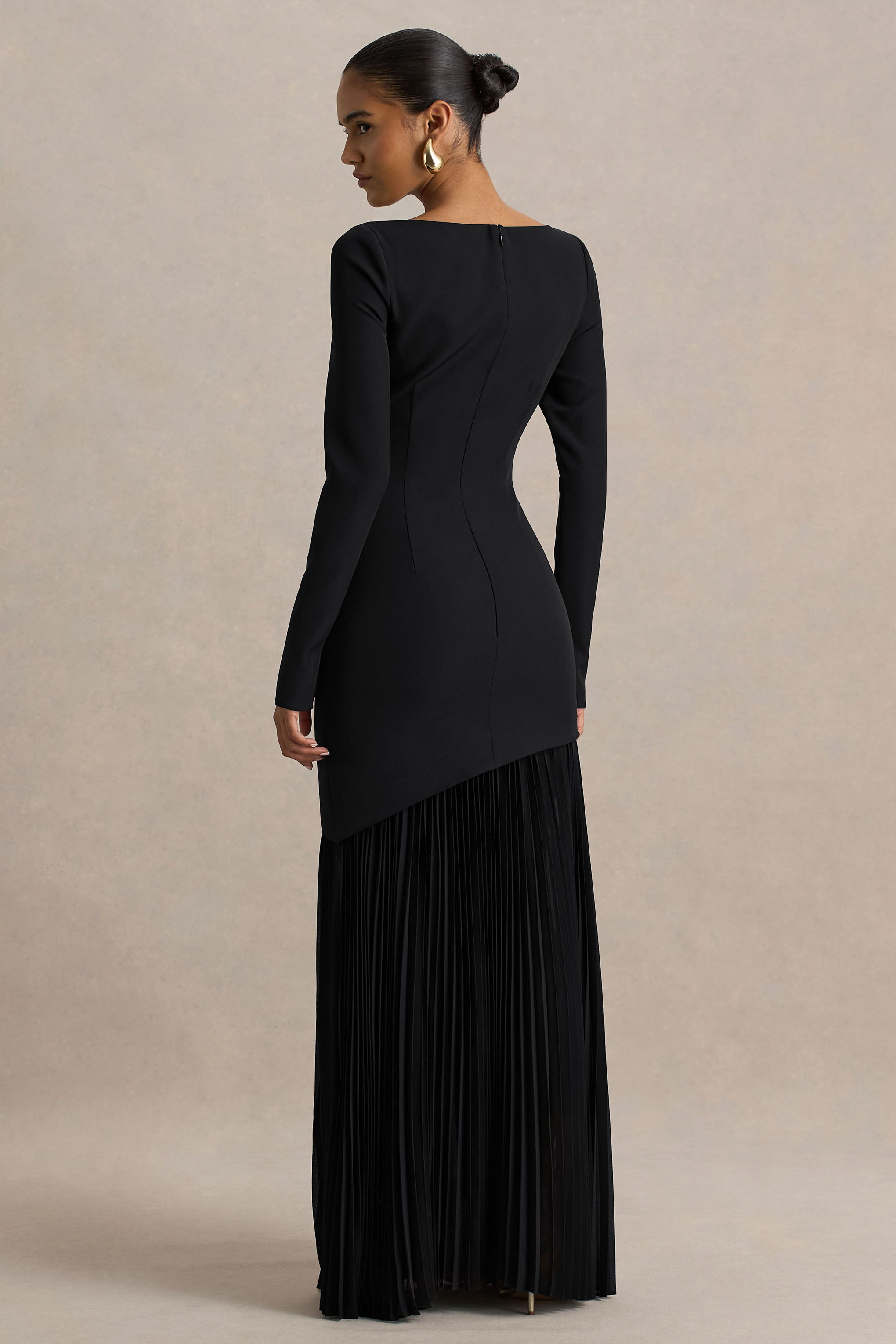 Yanira | Siyah Krepe ve Jorjet Crew-Neck Maxi Elbise ile Düşük Bel