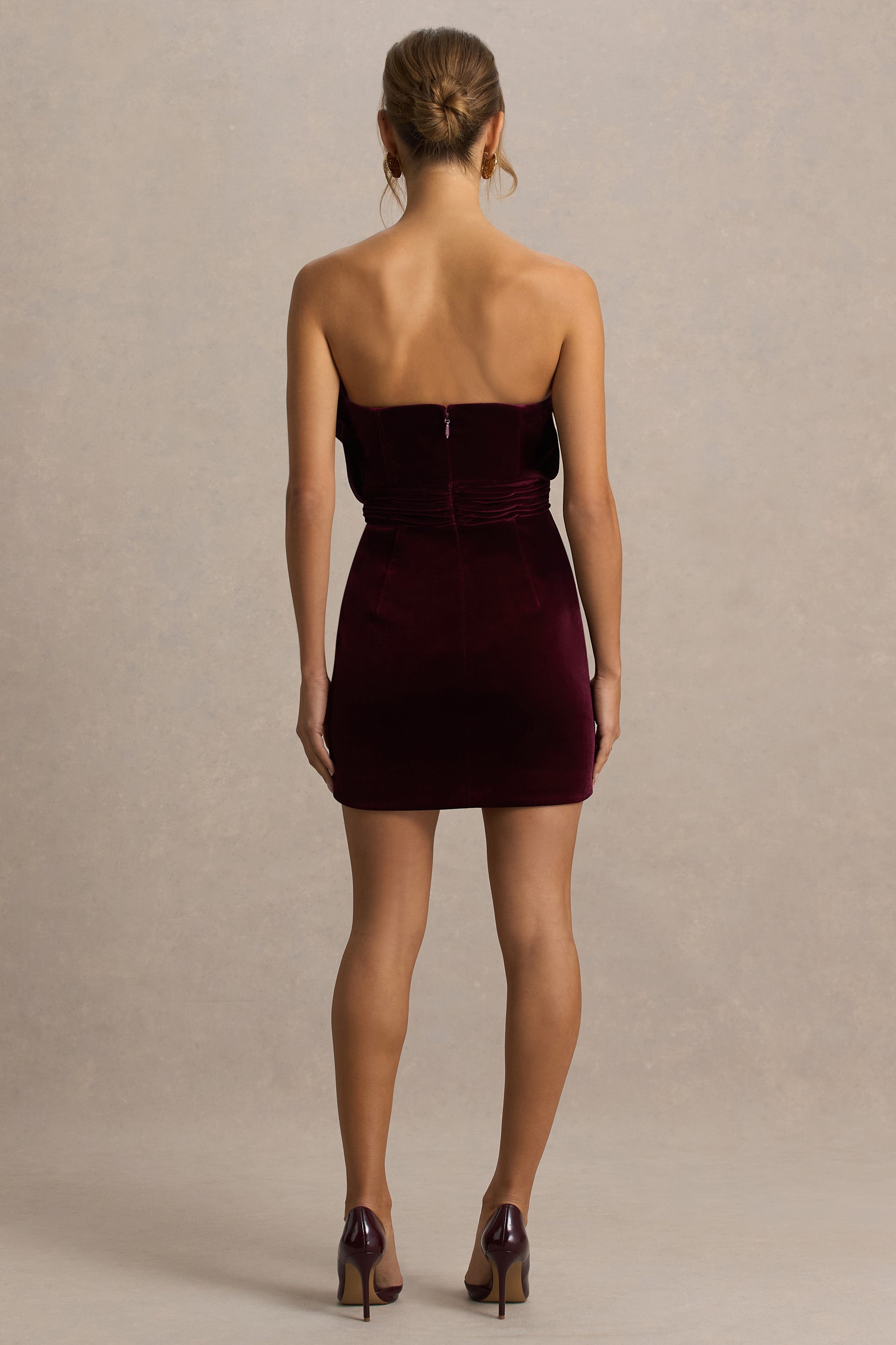 Polly | Bordo Kadife Volanlı Straplez Mini Elbise